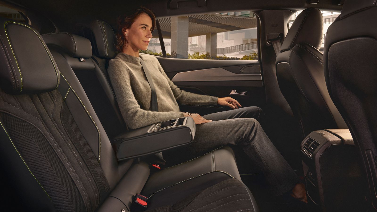 Peugeot 408: Υπερδιπλασίασε τις ταξινομήσεις του σε μόλις τρεις μήνες